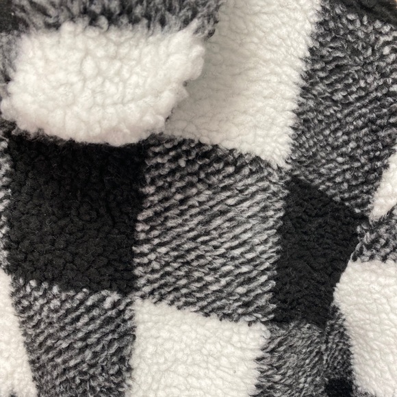 🖤 PLAID SHERPA JACKET - Picture 7 of 7